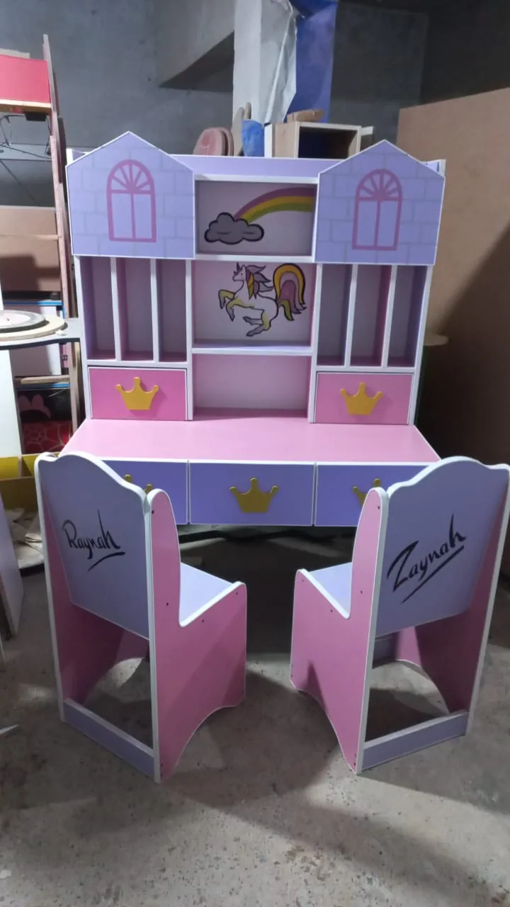 Lavender & Pink Study Unit with Chairs