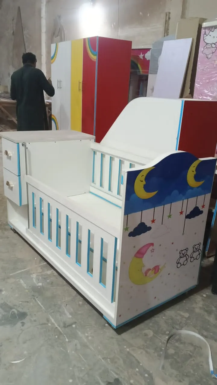 White Baby Cot with Moon Artwork & Blue Trim